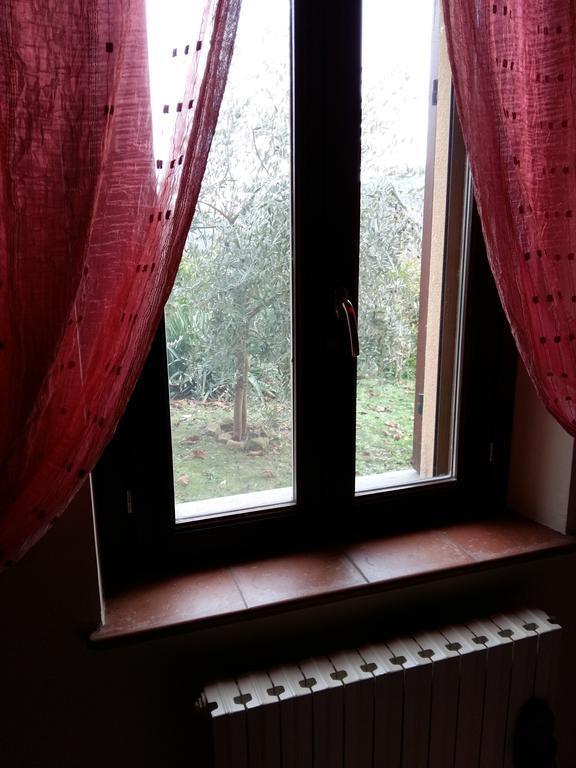 Agriturismo Il Melo Valfabbrica ภายนอก รูปภาพ