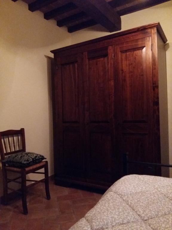 Agriturismo Il Melo Valfabbrica ภายนอก รูปภาพ