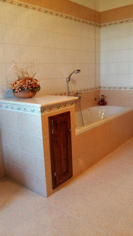 Agriturismo Il Melo Valfabbrica ภายนอก รูปภาพ